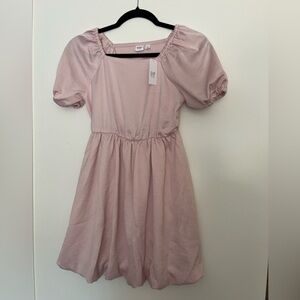 Puff sleeve dress NWT